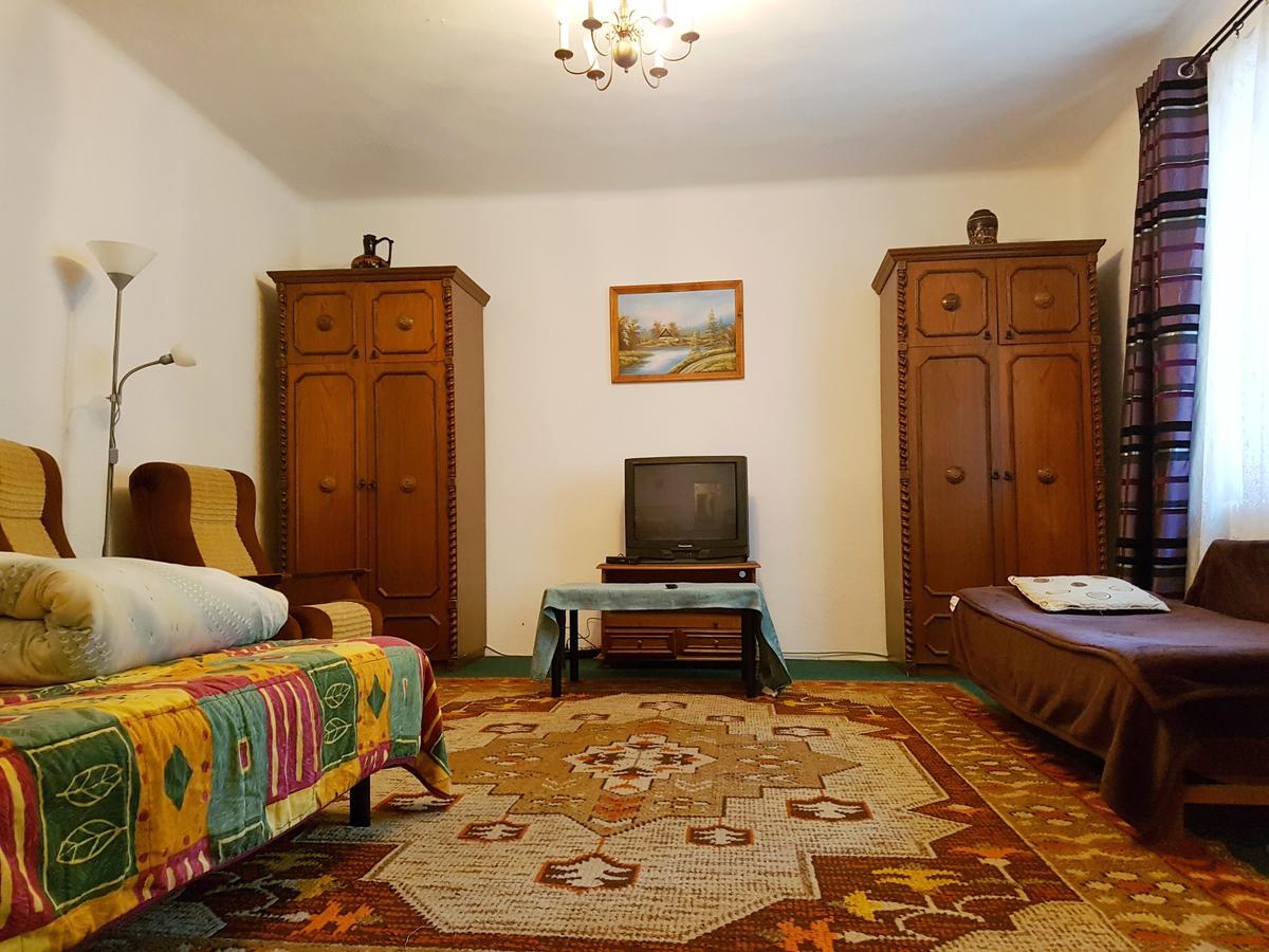 Kúti Vendégház Bakonykuti Exterior foto